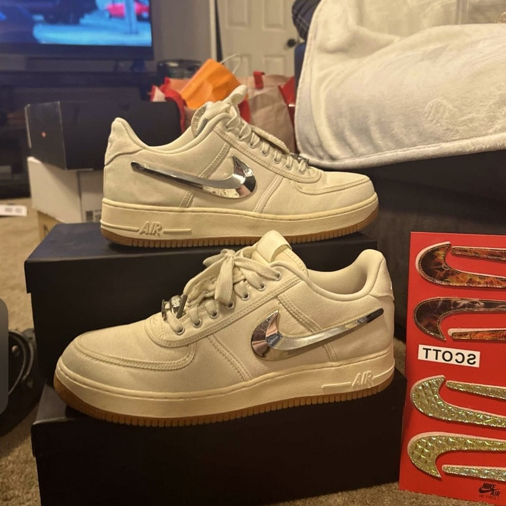 travis scott nike